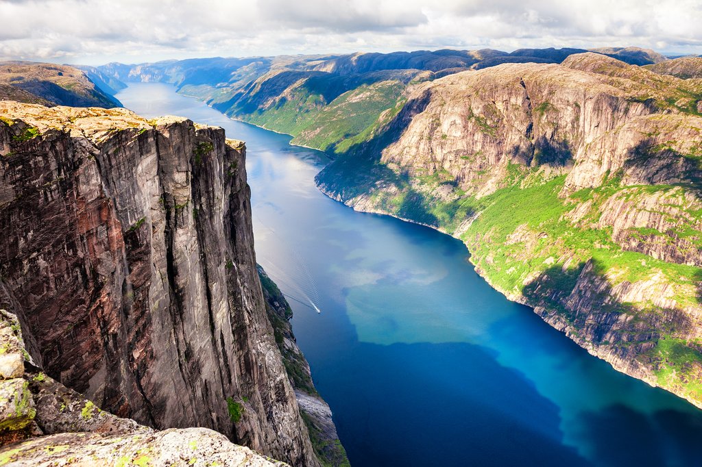 NORVEÇ FİYORTLARI